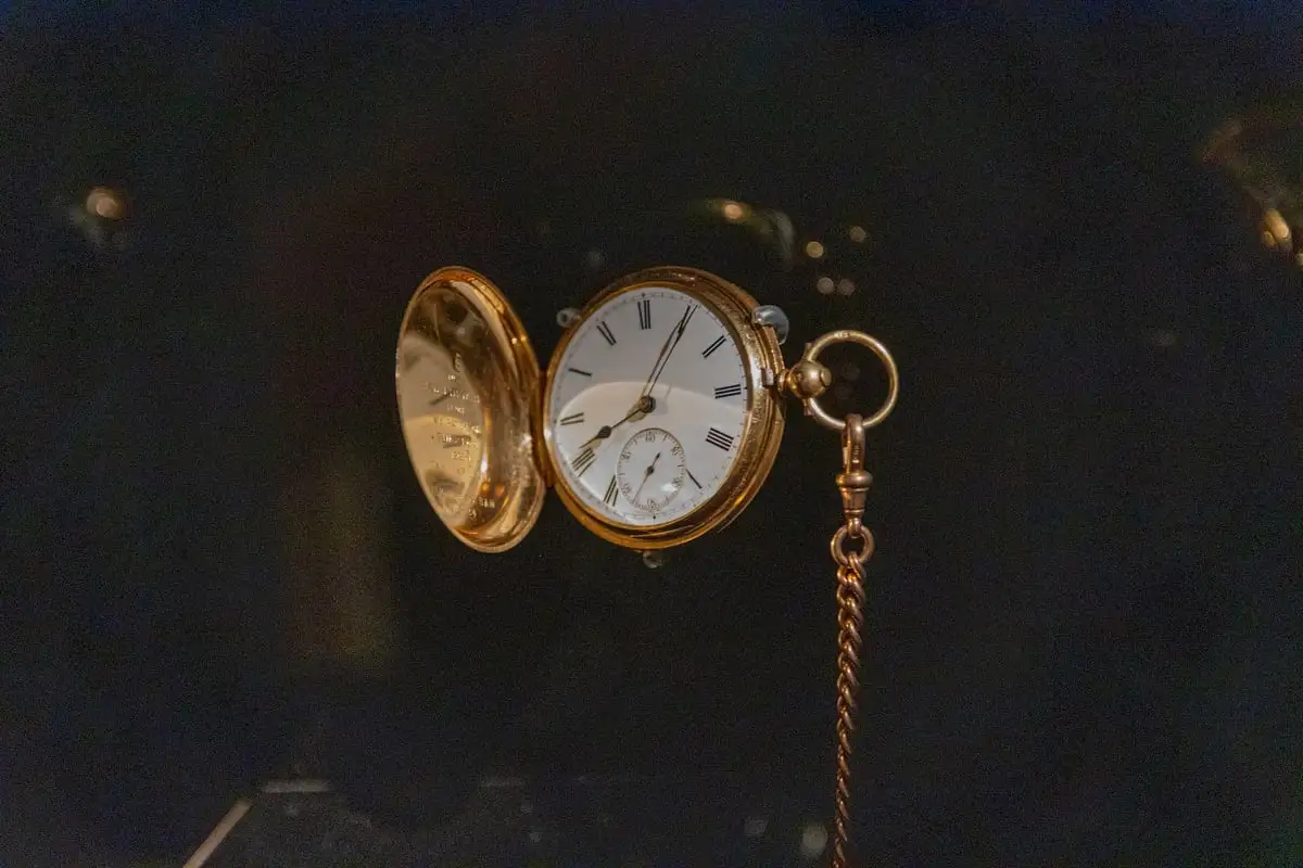 Peranakan beadwork and porcelain on display at the Peranakan Museum